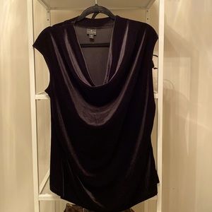 Worthington Black Velvet Sleeveless Top size 1X